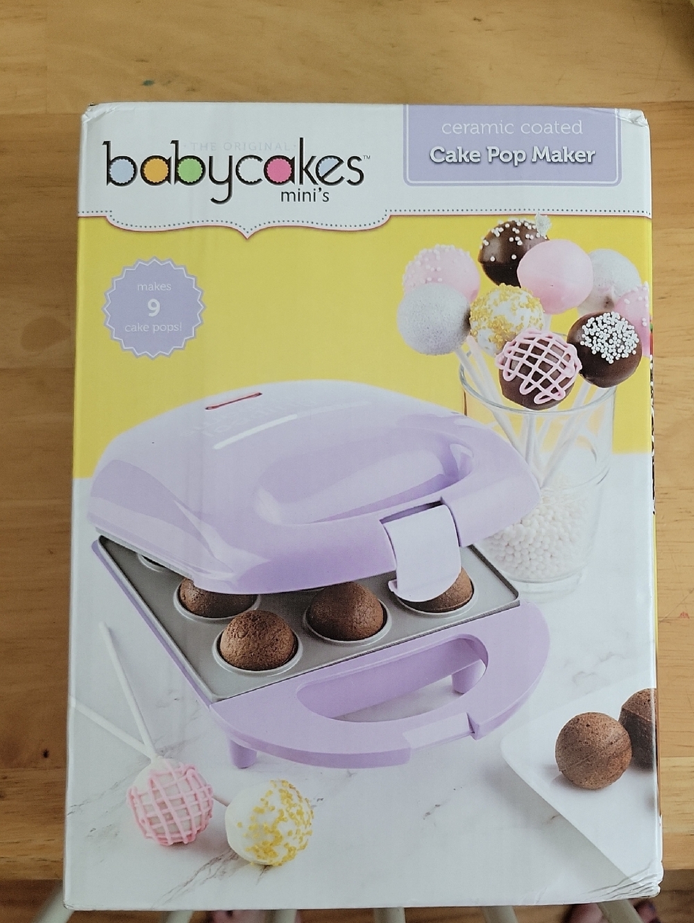 babycakes mini's Ceramic Coated Cake Pop Maker - Lavender